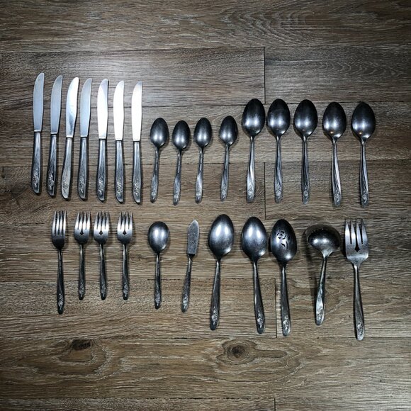 Oneida Custom Stainless Roseanne Rose Flatware 27 Pieces Vintage Utensils MCM - Picture 2 of 9